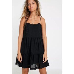 Urban Outfitters Black Hanna Scallop Babydoll Mini Dress Tiered Swing Size M